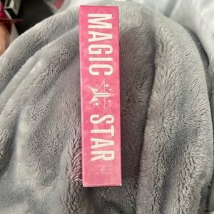 Jeffree Star C13.5 Concealer in Pink Box